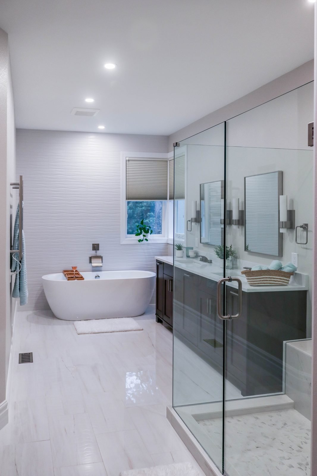 Primary Bath - Marble and Glass &mdash; photo 8